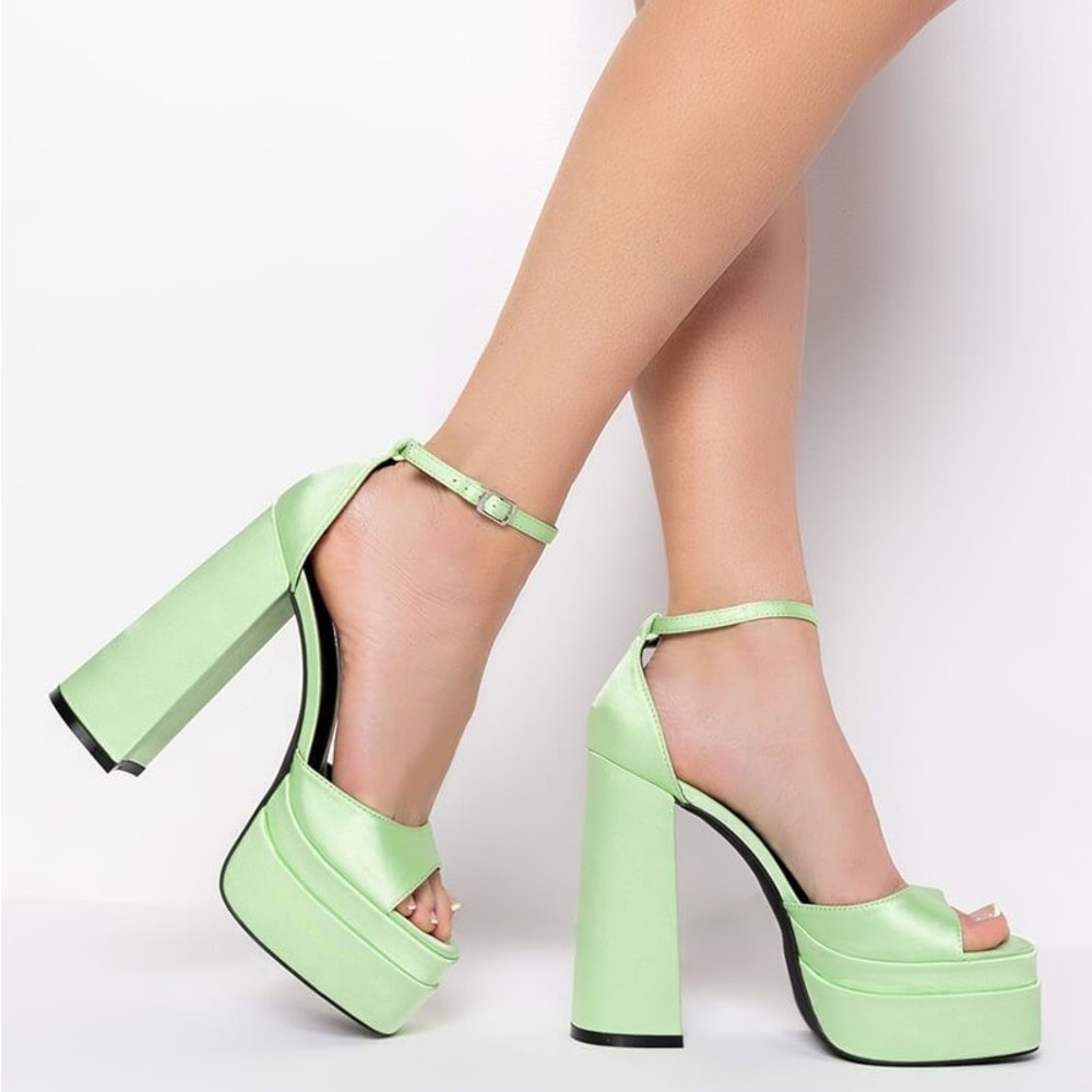 Azalea Wang Green Satin Chunky Platform High Heel - Picture 4 of 4
